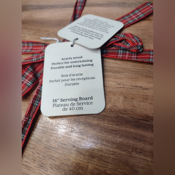 Acacia 16" Serving Board NWT - Picture 3 of 7